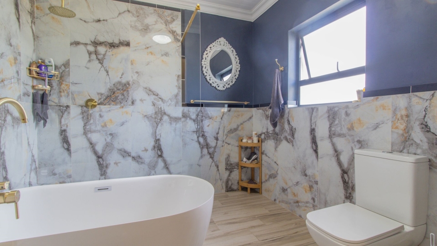 3 Bedroom Property for Sale in Britannica Heights Western Cape